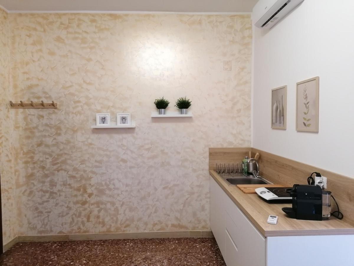 Giovanna Home Collection Messina Luaran gambar